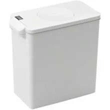 Pet Food Storage Containers & Scoops