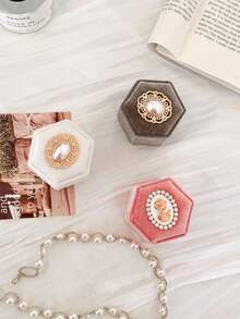 1pc Creative Design Pearl Hexagon Jewelry Box, Flannel Ring Box, High-End Velvet Earring Ring Jewelry Gift Box - View 6
