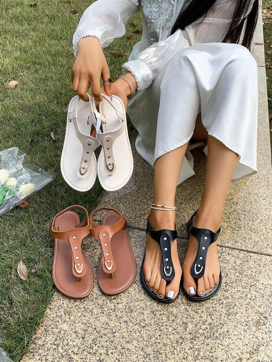 Women's Flat Slide Sandals, Solid Color Slip-On, Fashionable Versatile Boho Punk Style Rivet Decor - Beige - View 1