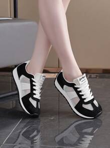 1 Pair Women Light Luxury Series Lace-Up Flat White Sneakers, Comfortable Multipurpose Casual, Sports Shoes, Shopping, Student, Suitable For Spring 2025