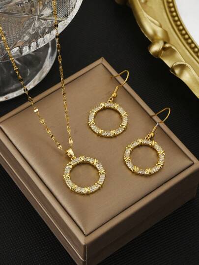 قلادة نسائية قطعة واحدة من الفولاذ المقاوم للصدأ مرصعة بالراين ستونز بتصميم هندسي دائري، وطقم أقراط نسائية قطعة واحدة من الفولاذ المقاوم للصدأ مرصعة بالراين ستونز بتصميم هندسي دائري