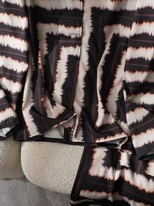 2pcs Spring/Summer Personalized Fashion Print Long Sleeve Patchwork Casual Vacation Suit Tops - Coffee Brown - View 7