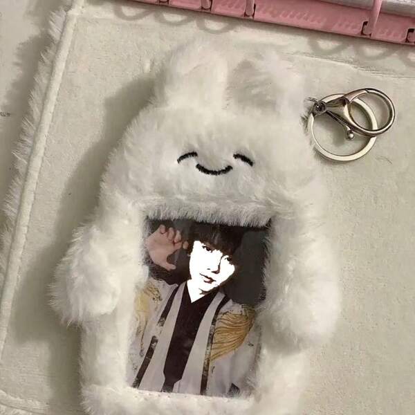 Lindo soporte de foto con peluche de conejo de 3 pulgadas con colgante tipo llavero, estuche para tarjetas de crédito, útiles escolares, de vuelta a clases, color blanco