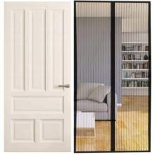 Moustiquaire magnétique pour porte 100 x 210 cm, noire. Moustiquaire magnétique pour porte 100 x 210 cm, noire. Protégez vos portes et fenêtres des insectes grâce à nos moustiquaires. Rideau magnétique, idéal pour protéger vos portes des insectes. Moustiquaire pour porte de balcon, de cave, de salon, de terrasse, sans perçage. Noir.