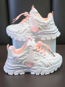 1 paio di sneaker casual estive bianche in rete traspiranti e bucherellate per ragazze