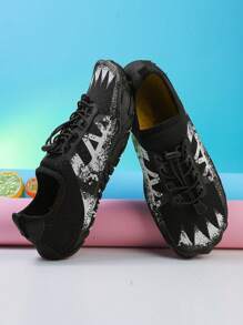 1 Pair Geometric V-Shaped Print Wading Shoes For Men, Basic Beach, Water, Outdoor Fitness, Summer, Plus Size, Wide Toe, Barefoot, Indoor Gym Training Shoes