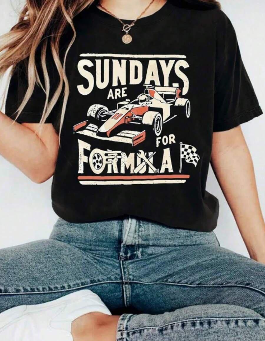 Camiseta de manga corta con gráfico de coche de carreras de cuello redondo para mujeres, ropa de verano - Negro - Ver 1