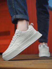 Sapatos Casuais Outdoor Confortáveis e Versáteis de Couro Branco Puro com Efeito de Emenda para Casal, Elegantes e Simples, Plataforma Alta Juvenil, Sola Plana Esportiva Absorvente de Impacto, Sapatos Brancos