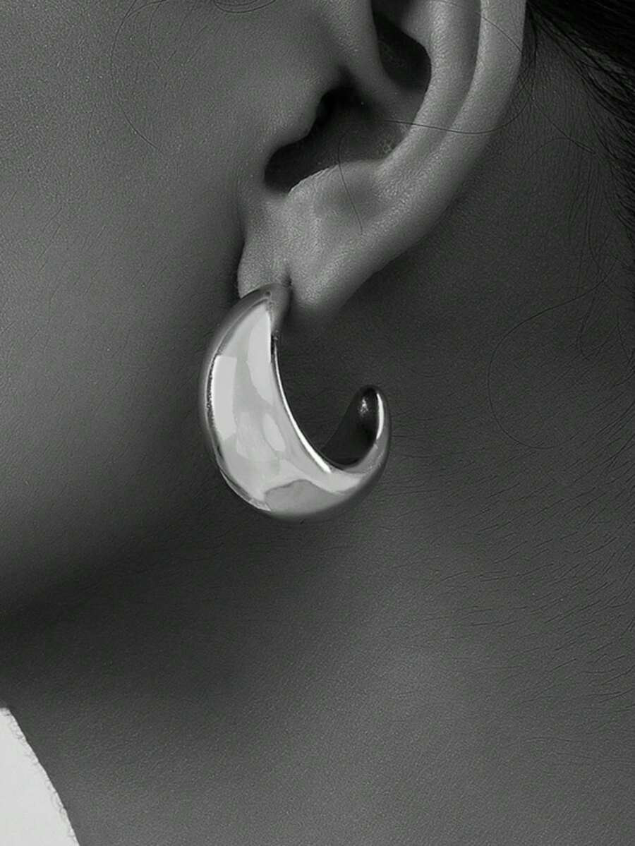 1 Pair Large Size Round Puffy Polished Metal Hoop Earrings Suitable For Women - Silver - View 1