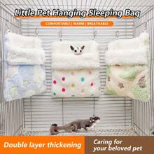 Single Selling, Soft And Comfortable, Breathable And Sturdy, Metal Hook Hanging Design, Exquisite Workmanship, Healing Color, Elegant Pet Sleeping Bag And Hanging Nest, Suitable For Use In Pet Cages, Suitable For Small Pets Such As Golden Bears, Hamsters, Chipmunks, Sugar Gliders, Flying Squirrels, And Small Bird Pets
