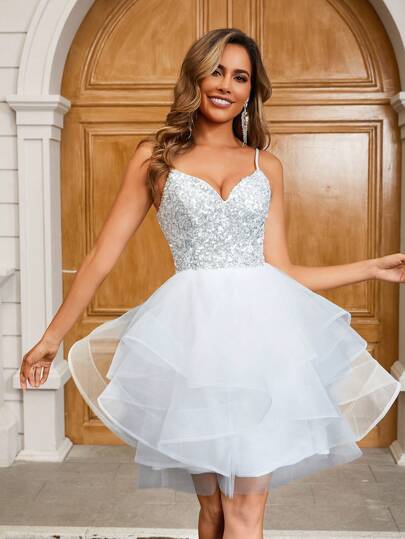 YUMIBRAVO Abito da sposa elegante con spaghetti strap, in contrasto con in rete e paillettes