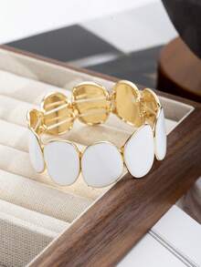 1 件白色简约优雅手链，独特设计迷人女士腕带，适合日常佩戴和送礼