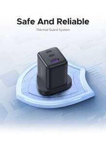 UGREEN شاحن جداري متعدد المنافذ متوافق مع أجهزة 16 15 14 برو ماكس، بقدرة 30 واط من نوع USB-A وC وتقنية GAN محول مناسب للسفر والمكتب والإقامة والمنزل
