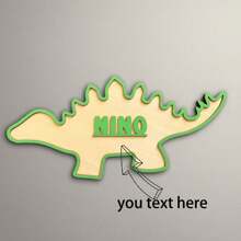 1pc Customizable Children's Dinosaur Theme Nameplate Decor - Personalized Name Signage, Dinosaur Bedroom Plaque, Kids Room Creative Decoration, Dinosaur Lover Gift, Birthday Party Decor, Children's Room Wall Decoration. Customize Your Son's Bedroom With Our Dinosaur Nameplate.