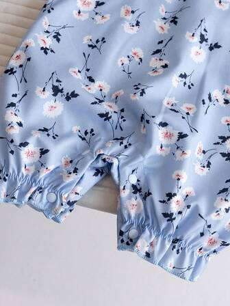 2件套新生女宝宝时尚可爱碎花连体衣+帽子，夏季