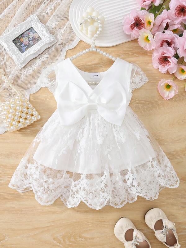 Baby/Baby Girl V-Neck Lace Trim Sleeve Bow Decor Double Layer Ruffle Hem Dress