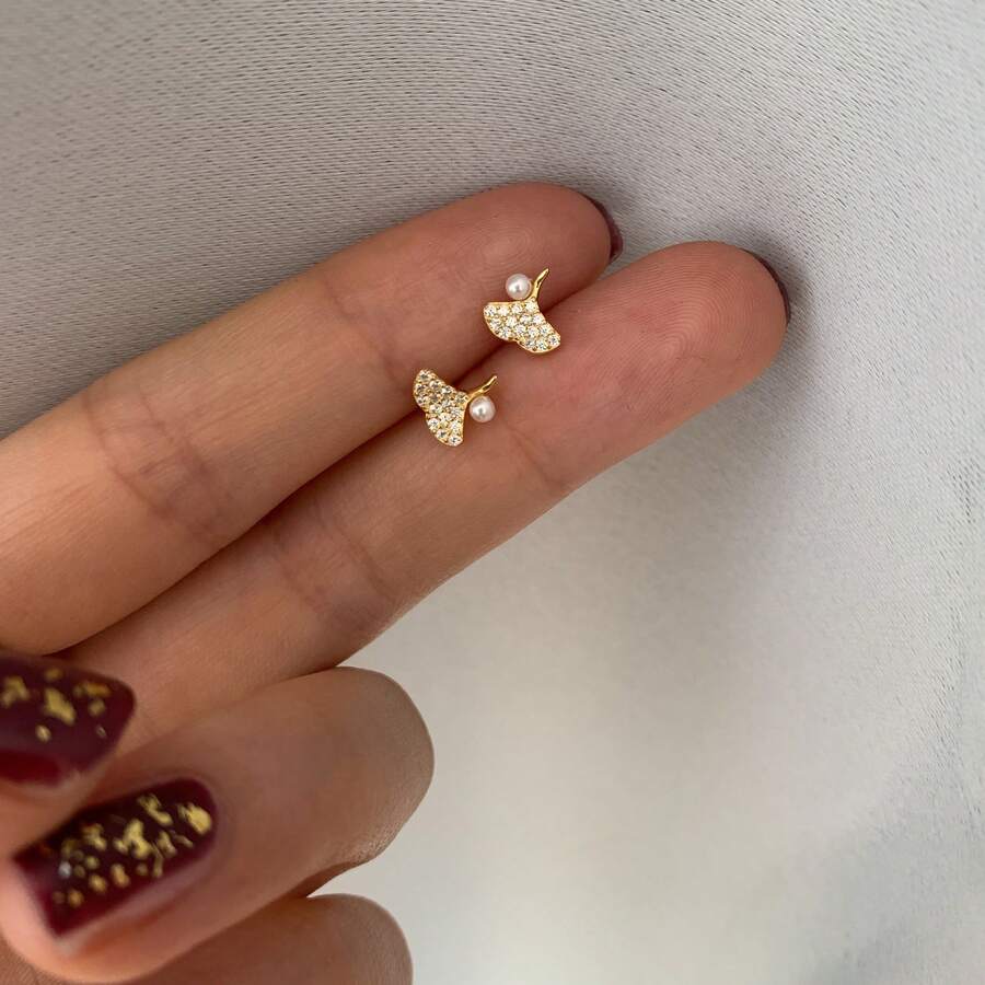 1 Pair 925 Sterling Silver Mini Delicate Ginkgo Leaf & Pearl Stud Earrings, Simple Elegant Versatile Earrings For Women