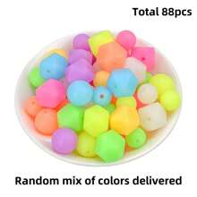 Kit de 48/88 cuentas de silicona que brillan en la oscuridad | Mezcla de hexágonos y redondos (12/14/15mm) | Suministros de manualidades DIY para hacer collares, pulseras, llaveros, cordones de identificación | Regalo unisex para adultos, estudiantes, accesorios de oficina