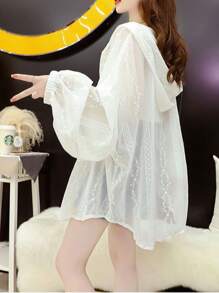 Women's Tops - Lightweight Lace Hooded Cardigan, Summer Chiffon UV Protection Jacket, UV Protection Jacket For Cooling, Breathable Polyester Blend (White Flower Print), UV Protection Effect