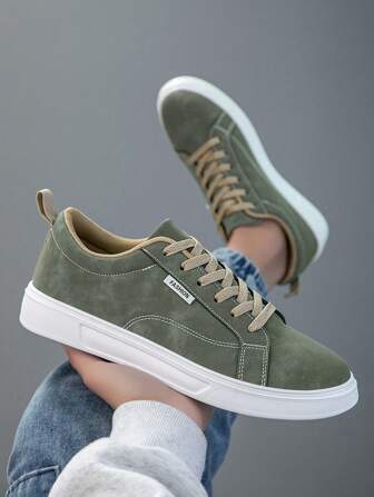 2025新款男士运动鞋男时尚帅气休闲鞋系带男鞋滑板鞋男士运动鞋个性街头男鞋