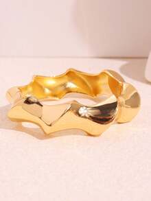 Bracciale a Bangle asimmetrico in metallo e resina con geometria, gioiello vintage spesso e oversize, accessorio di moda estiva per donne