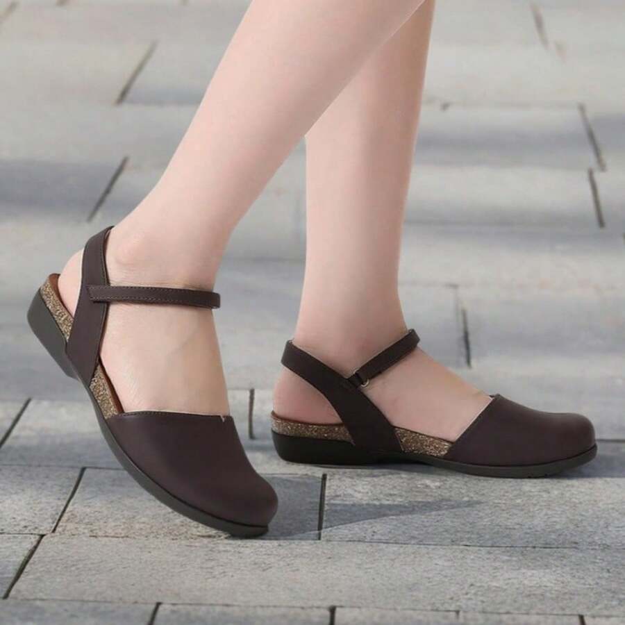 Women's Orthopedic Closed Toe Sandals With Cork Footbed - Arch Support Flat Sandals For Walking & Everyday Comfort - 巧克力 - 查看 1