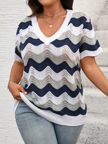 Plus Size Casual Hollow Out Colorblock V-Neck Short Sleeve Knit Pullover Sweater - Blue and White - View 5