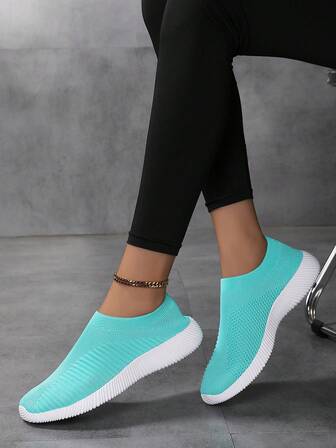 Women's Solid Color Mesh One-Piece Fashion Casual Sneakers, Breathable Non-Slip Comfortable Lightweight Flat Shoes, Slip-On Athletic Shoes For Women