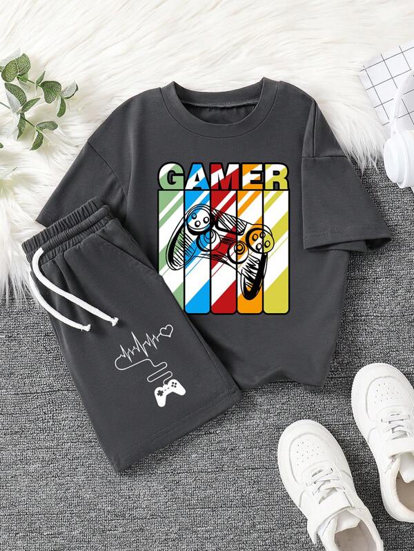 Young Boy Fashionable Letter Graphic Print Short Sleeve T-Shirt And Shorts Set, Suitable For Summer