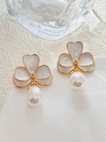 1 Paar elegante Ohrringe mit Perlen-Blumen-Design, elegant und feminin für den Sommer, Hochzeitsgeschenk, täglicher Gebrauch