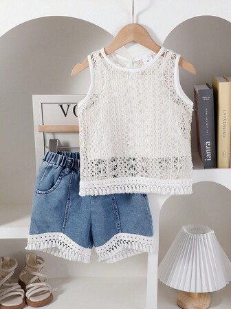 3 件夏季女童时尚度假休闲钩针流苏镂空后背上衣和白色背心和牛仔流苏边短裤套装，适合海滩、度假、日常通勤和上学