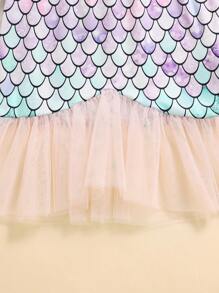 2 pièces/set Top à manches courtes avec imprimé princesse fantaisie et jolie jupe sirène en maille dégradée multicolore à écailles de poisson pour petites filles