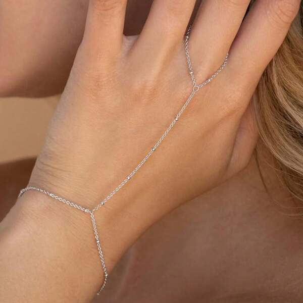 1 Personalized, Simple And Fashionable Metal Clip Bead Chain Finger Bracelet (Hand Cut Chain To Appropriate Size, Random Number Of Beads)