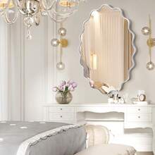 Oval Wavy Mirror - Irregular Wall Mirror Wavy Wall Mirror Decorative Wall-Mounted Asymmetrical Nautical Aluminum Alloy Frame Tempered Glass Modern Mirror Used For Wall Decoration, Living Room Entrance, Bedroom, Bathroom, Corridor