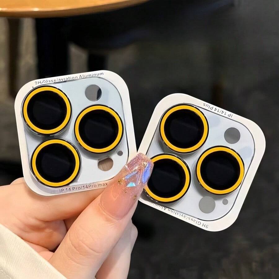 [Glow Yellow]彩色鏡頭保護膜適用於 iPhone 16 Pro Max/15 Pro Max/14 Plus/17pro | 9H 防爆鋼化玻璃 | 網紅必備配件 | 防刮、防指紋、防摔 3 合 1 | 派對攝影/日常保護/戶外旅行全方位配件 | 2026 熱門時尚生日禮物，適用於家人和朋友的鏡頭保護膜，防水、防震、全覆蓋