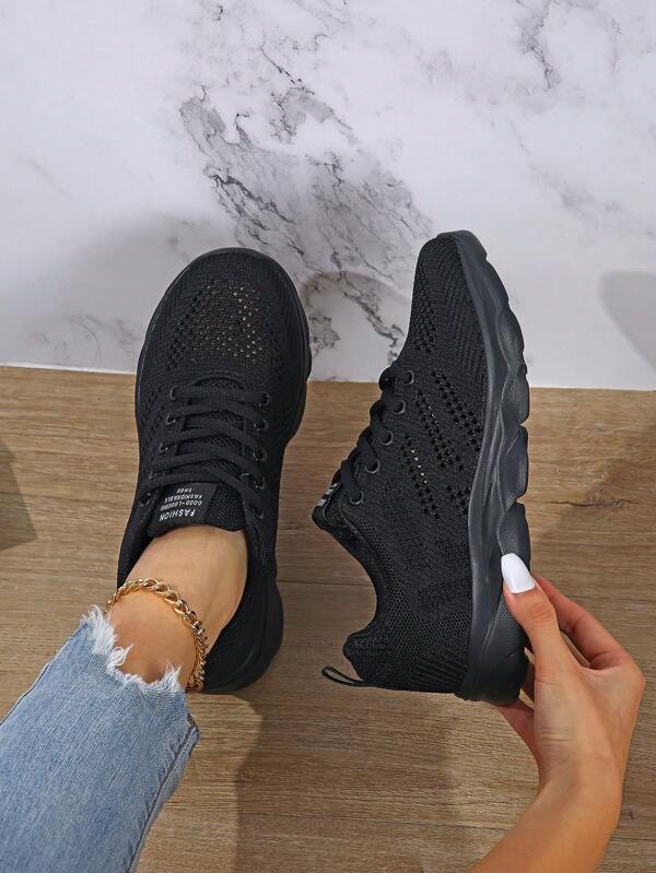 Baskets d'été noires ajourées pour femmes, respirantes pour les déplacements quotidiens, course en plein air, chaussures basses à lacets