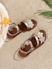 Fashionable Children Sweet Bow Comfortable Flat Sandals, Suitable For Vacation - Gold - View 3