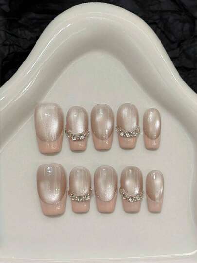 10 件短梯形假指甲，裸色法式美甲，带玻璃珍珠，猫眼效果，带 3D 水钻，简约甜美风格，可爱优雅，适合日常佩戴和约会按压指甲美甲用品