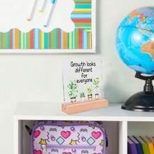 [Office Decor] Inspirational Acrylic Desk Plaque "Growth Looks Different For Everyone" - 4x4 Inches, English Version With Wooden Stand, Ideal For Office, Classroom & Partition Decor, Motivational Gift With Protective Film, Office Decor Accessory | Modern Acrylic Plaque | Clear Text Design, Perfect For Room Decor,Back To School,School Supplies