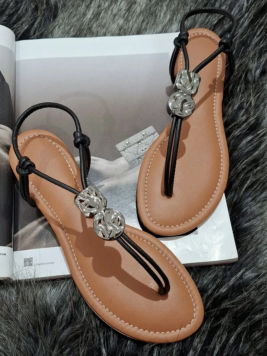 Women's Caramel Flat Sandal With Adjustable Embellishment - 黑色 - 查看 1