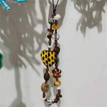 Vintage Heart Shape Mushroom Design Keychain Amber Color Plastic Phone Lanyard Anti-Lost Strap Bracelet Decoration Pendant Y2K