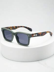 1pc Men's Vintage Square Frame High-End Fashionable Fashion Glasses (Suitable For Driving, Travel, Casual, Holiday, Outdoor, Daily Use) - Gray Green Frame Black Gray - View 1