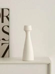 1Pieces Of Plain Conical Ceramic Candlesticks, With A Simple And Natural Style Design, Suitable For Conical Candles, Soft Home Decoration Items, Photography Props, Tabletops, Party Decorations, Gifts, White, Suitable For Dining Rooms, Living Rooms, And Home Decoration.