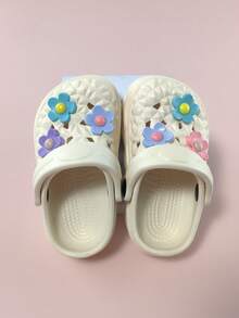 2025夏季新款包头洞穴凉拖鞋可爱小花居家浴室休闲女童洞穴鞋户外沙滩外套凉拖