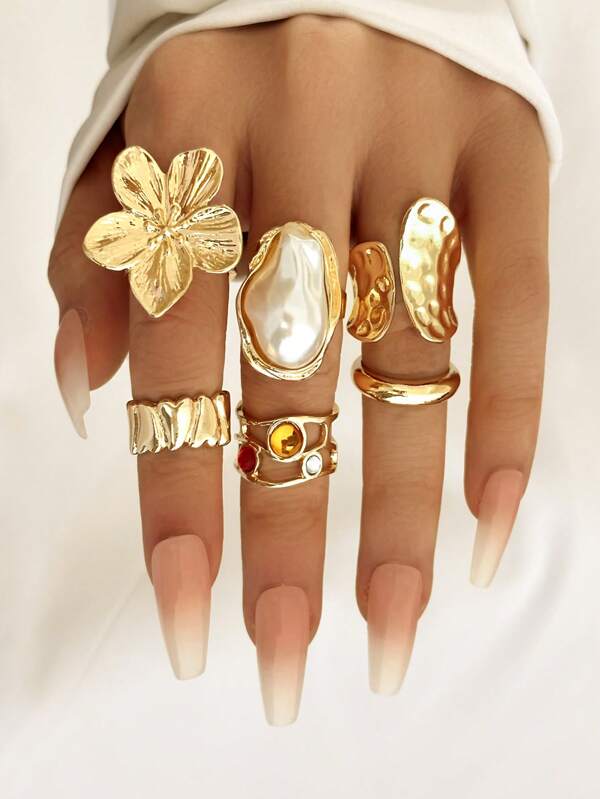6pcs/Set Vintage Metal Flower & Gemstone Decor Ring Set, Women Elegant Baroque Faux Pearl Rings, Punk Hiphop Gold Knuckle Rings, Suitable For Daily Wear, Party, Holiday Gift, Versatile Outfit Accessory Valentines,Mom,Mother,Mother's Day,Gift