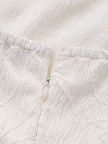 Floreya 优雅浪漫约会法式露肩连衣裙，优质收腰休闲修身中长连衣裙，适合婚礼季节 - 米色 - 查看 8