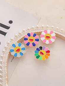 1pc Cute Sun Face & Flower Metal Brooch, Multi-Functional Decorative Pin For Backpack, Clothing, Gift, Students, Couples