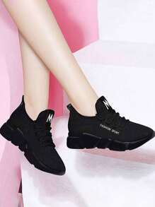 Women Casual Sneakers Black Round Toe Breathable Mesh Lace Up Sports Shoes Lightweight Comfortable Non Slip Tennis Shoes for Outdoor Work Fitness Yoga and Daily Wear