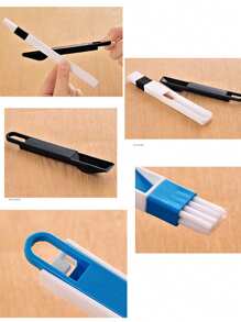 Set de 3 piezas de cepillos multiusos para limpiar ranuras en puertas y ventanas de cocina y baño, que incluye un cepillo con recogedor, un cepillo para hendiduras y un raspador multiusos de goma para limpiar tablas de cortar y eliminar grasa de cocina