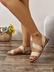 New Spring/Summer Fashion Women Slippers, Stylish Casual Roman Style Slip-On Sandals In Black, Beige, Brown, Solid Color Woven Comfortable Beach Sandals, Blogger Recommended Thick-Sole Sandals, Summer Beach Shoes, Elegant Buckle Low Heel Round Toe Slides, Odor-Resistant Anti-Slip Simple Outdoor Slippers, Versatile Flat Slip-On Sandals, Runs Small For Women - Beige - View 4